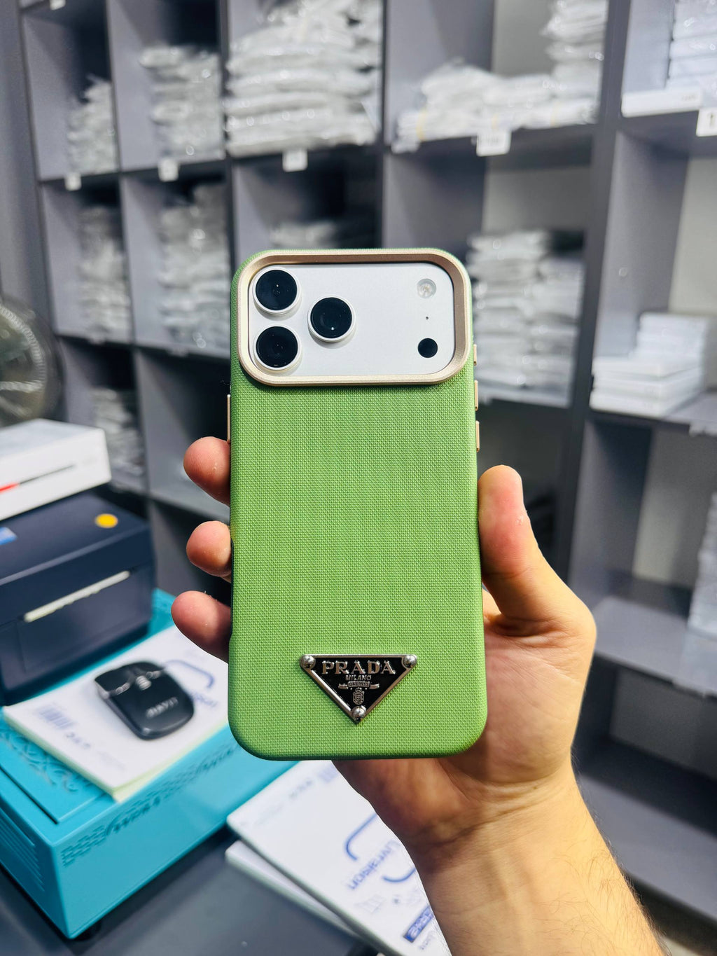 Case PRADA