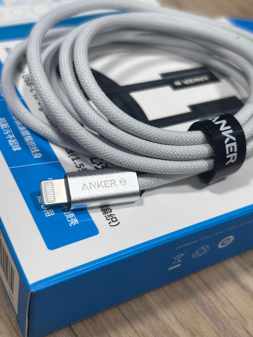 Anker Zolo 30W + Cable Anker 1.5m 240W