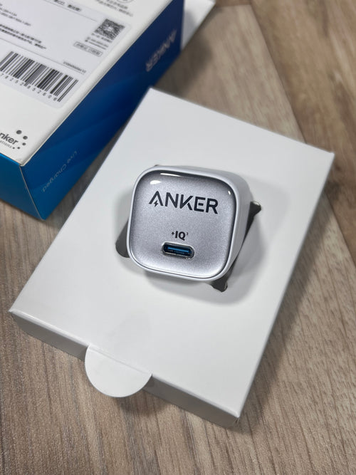 Anker Zolo 30W + Cable Anker 1.5m 240W